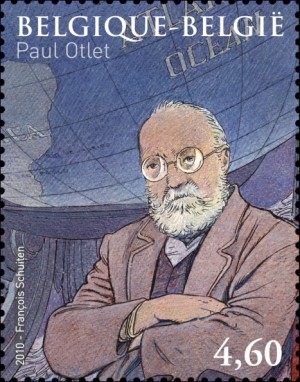 Timbre belge dédié à Paul Otlet (Il pose devant un globe terrestre)
